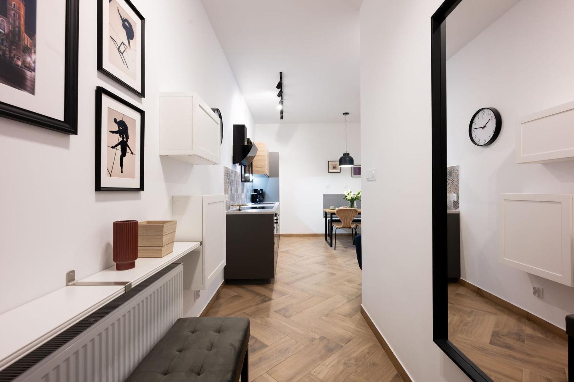 Native Apartments Pulaskiego 6 Краків Екстер'єр фото